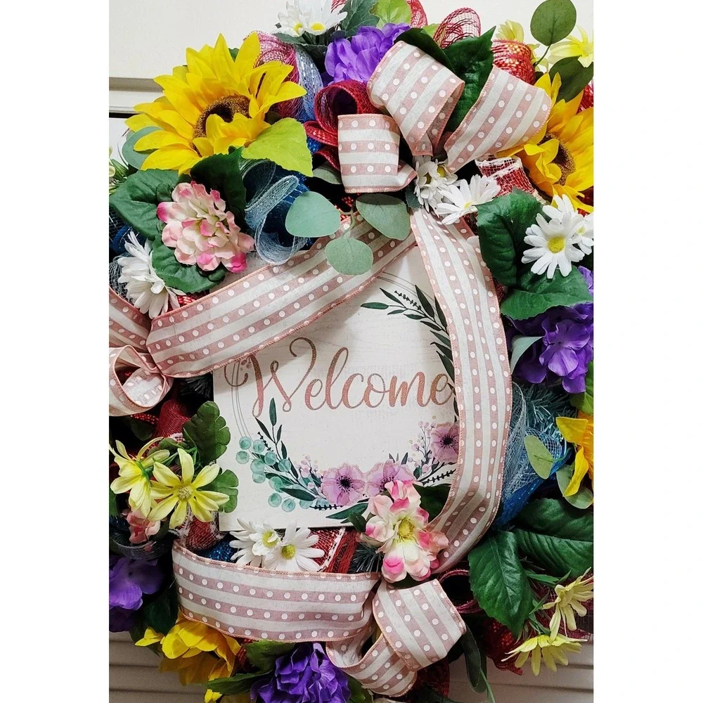 Welcome wreath for spring and summer..
